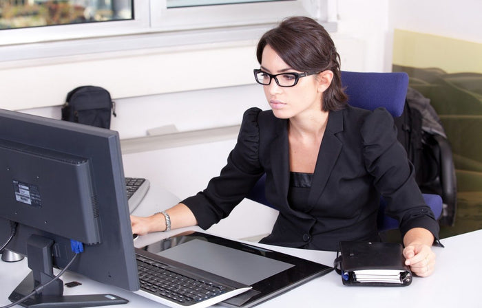 Bringt ein ergonomischer Bürostuhl mit Lendenwirbelstütze wirklich Vorteile für den Rücken?