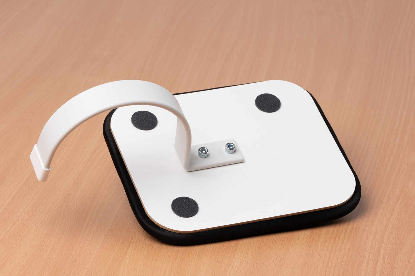 MOUSE ERGO REST - table backrest - easily attached to any table - extends the depth
